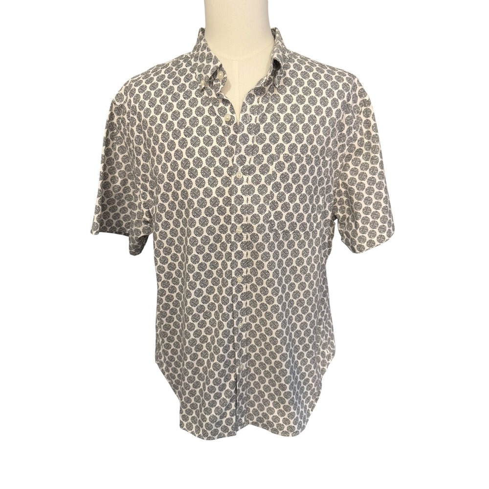 Old Navy Mens XXL Geometric Circle Print Short Sleeve Button Down Shirt White
